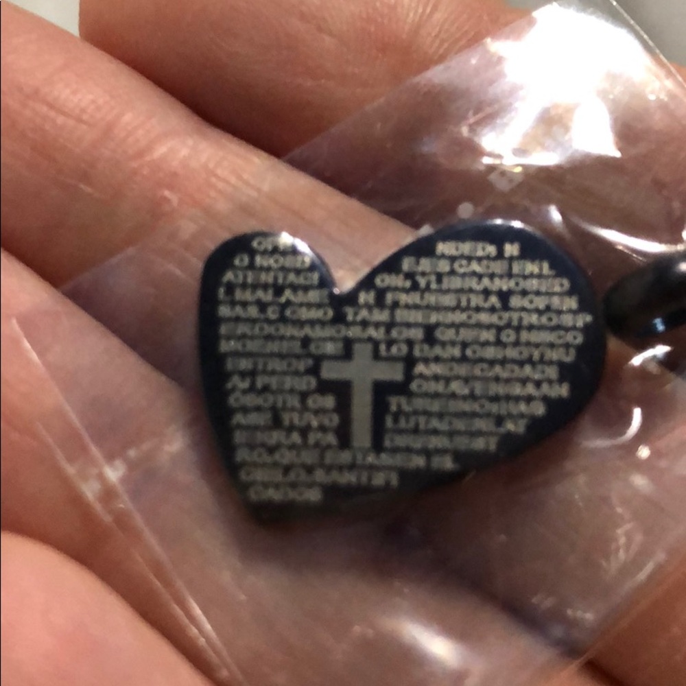 Spanish Necklaces - Picture 4 of 6
